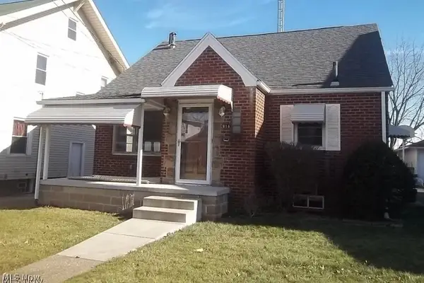 914 Clarendon Nw Avenue, Canton, OH 44708