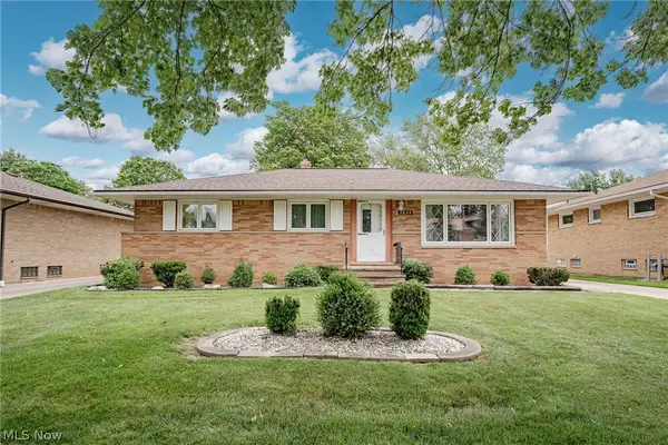 7635 Tamiami Drive, Parma, OH 44134