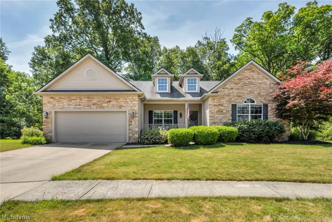 880 Shadow Creek Trail, Amherst, OH 44001 - #1