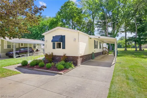 247 C Sw Street, Navarre, OH 44662