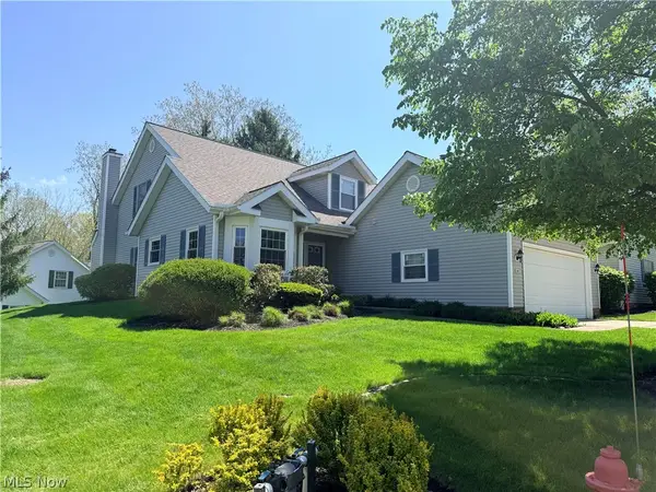201 Steeplechase Drive #6, Willoughby Hills, OH 44092