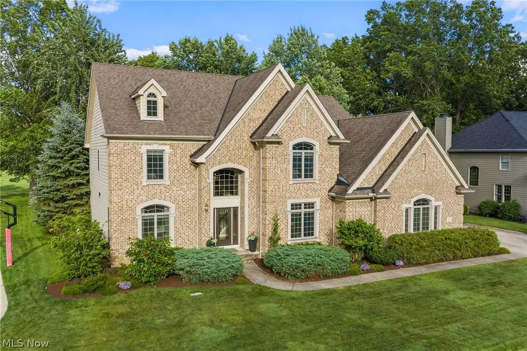 583 Legends Row, Avon Lake, OH 44012 - #1