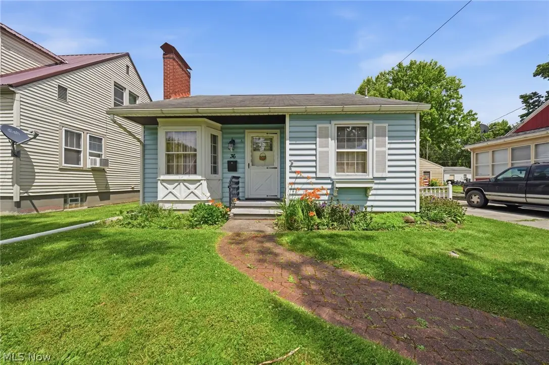 36 N Pearl Street, Columbiana, OH 44408 - #1