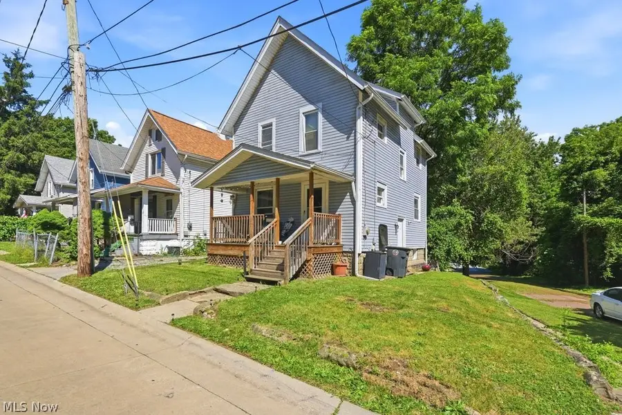 417 Raasch Avenue, Akron, OH 44307 - #2