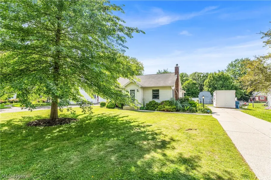 1372 Earhart Avenue, Akron, OH 44320 - #2