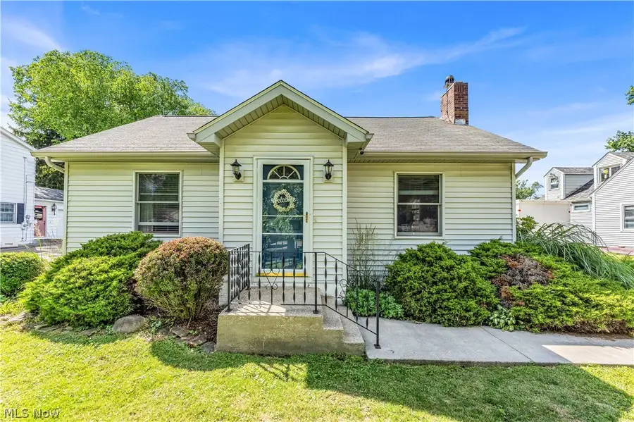 1372 Earhart Avenue, Akron, OH 44320 - #3