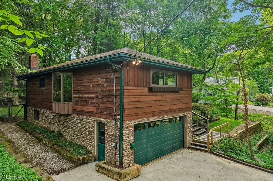 884 Dogwood Terrace, Copley, OH 44321 - #2