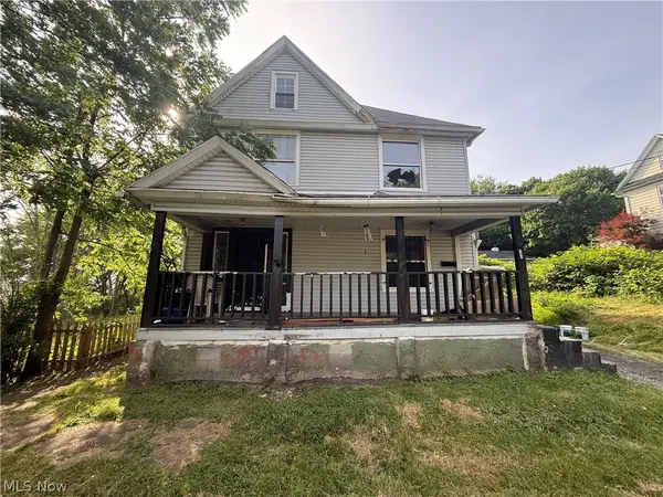 34 Montgomery, Youngstown, OH 44406