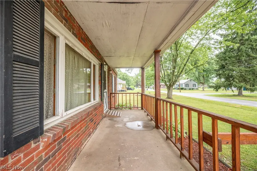 108 Fairlawn Avenue, Niles, OH 44446 - #3