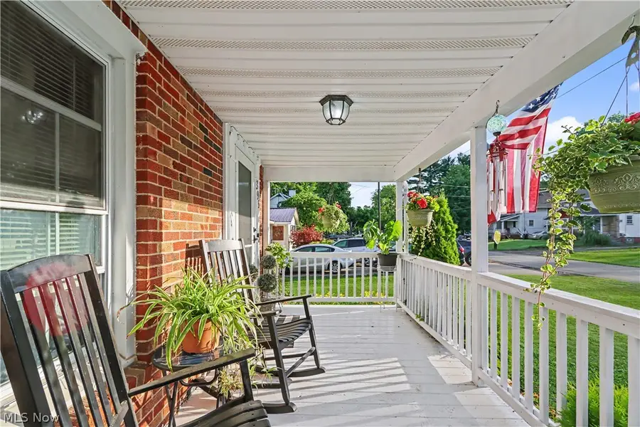 395 Indiana Avenue, Mansfield, OH 44905 - #2