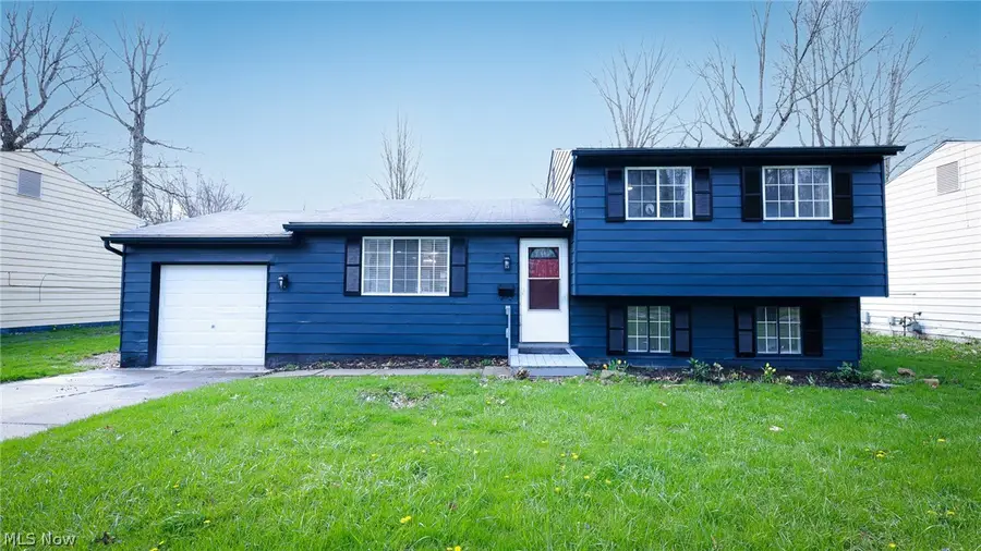 3539 Dunstan Drive, Warren, OH 44485 - #2