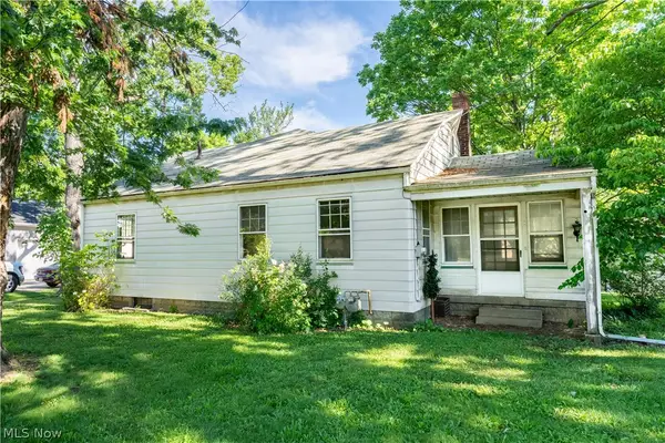 809 Easton Ne Street, Canton, OH 44721