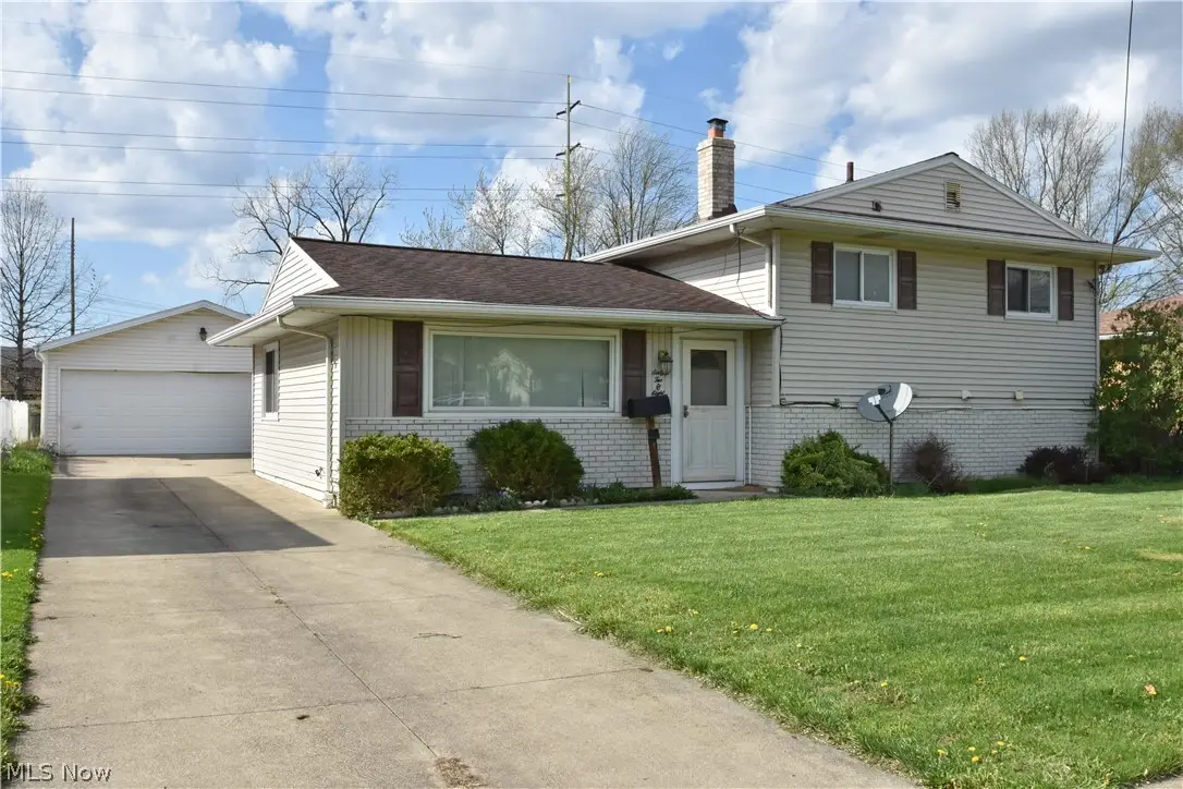 6208 Sylvia Drive, Brook Park, OH 44142 - #1