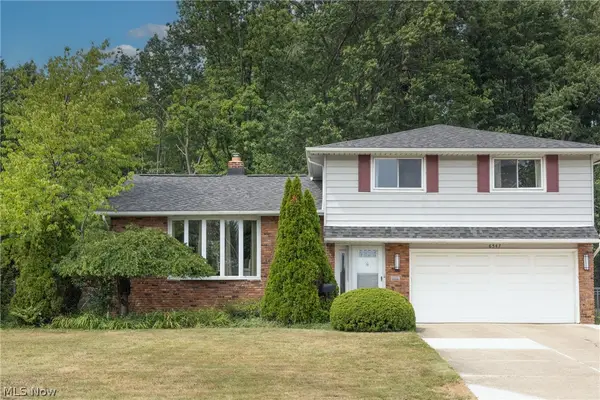 6547 Vallevista Drive, Mayfield Heights, OH 44124
