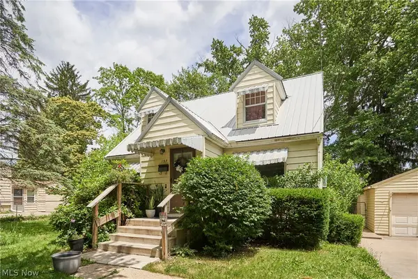 157 29th Nw Street, Barberton, OH 44203