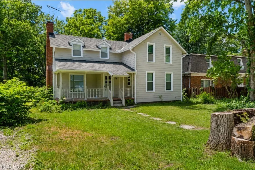 889 Grayton Road, Berea, OH 44017 - #2