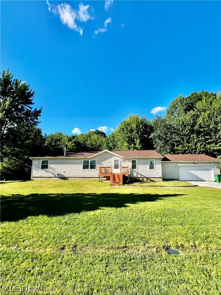 1324 Lake Vue Drive, Roaming Shores, OH 44085 - #1