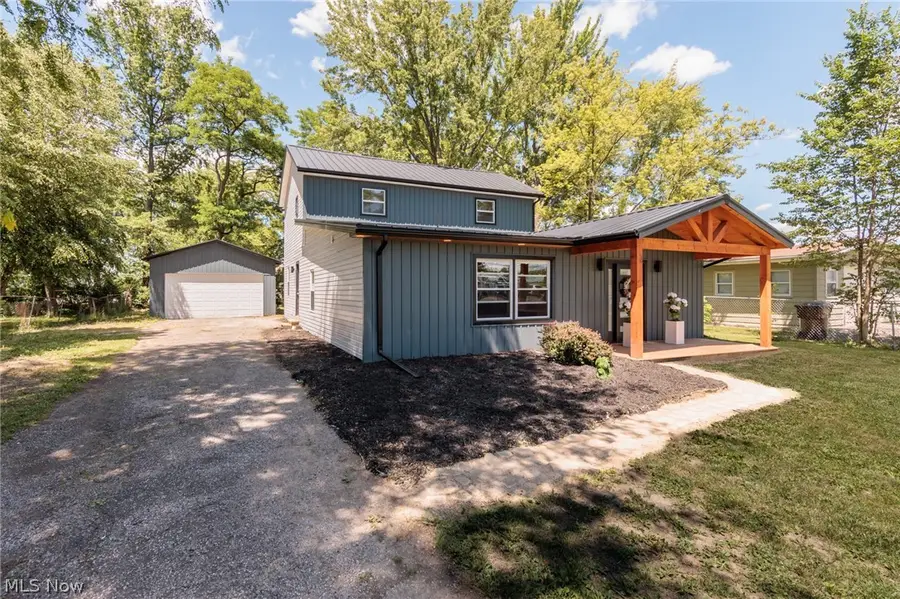 35032 East Road, Grafton, OH 44044 - #2