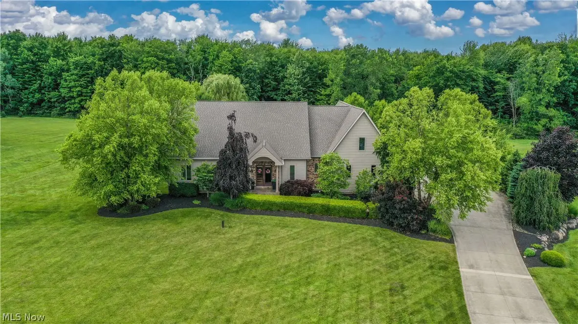 2969 Huntington Way, Aurora, OH 44202 - #1