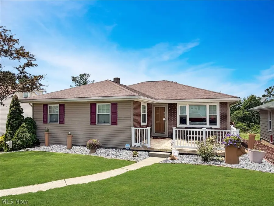 401 Westwood Drive, Steubenville, OH 43953 - #2