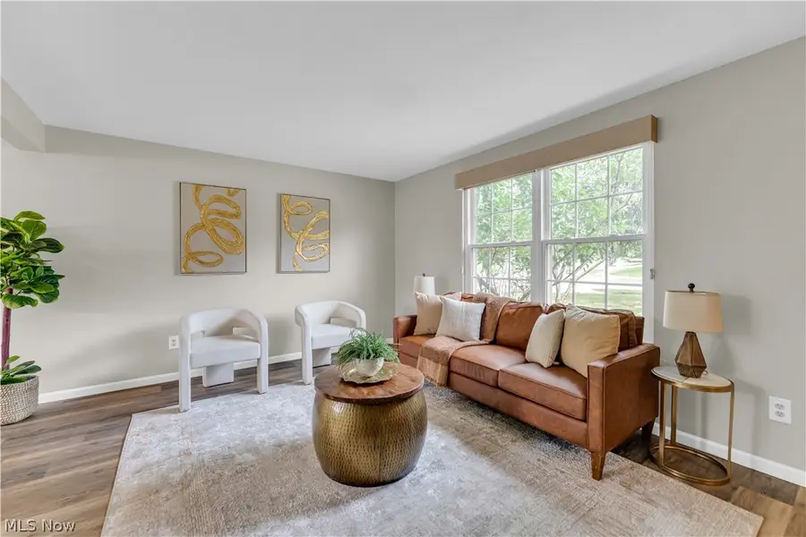 47 Southwick Drive, Bedford, OH 44146 - #3