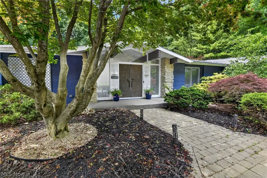 5698 Lamplighter Drive, Girard, OH 44420 - #3