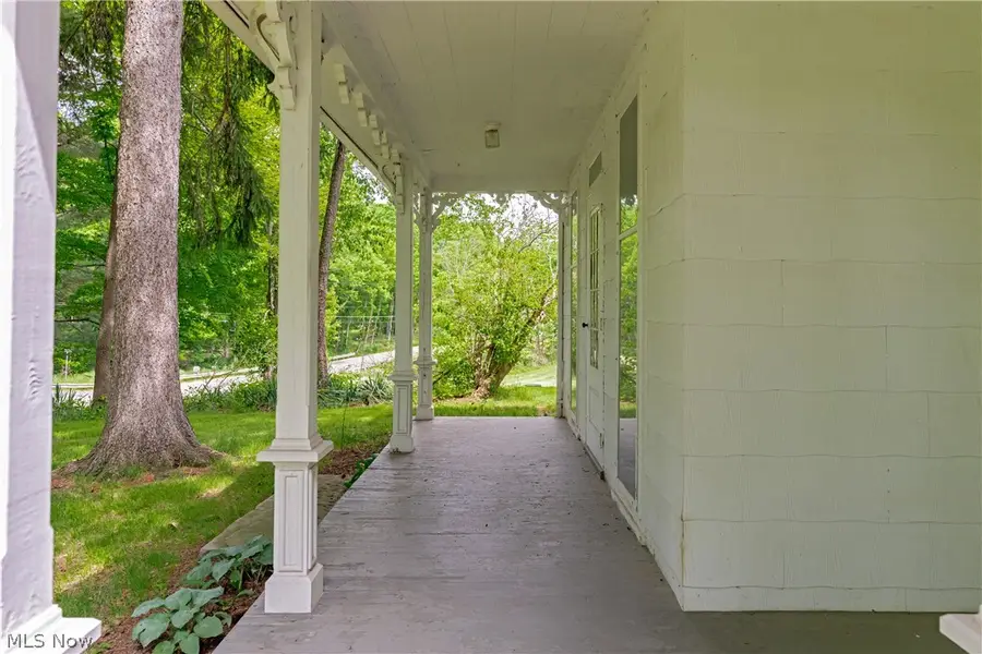 1740 W Comet Road, New Franklin, OH 44216 - #3