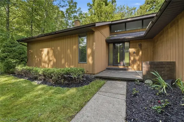 6294 Cheryl Place, Painesville, OH 44077