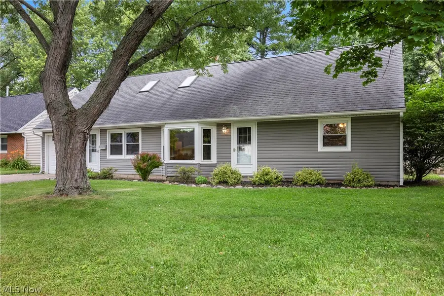 4905 Pinewood Drive, Sheffield Lake, OH 44054 - #3