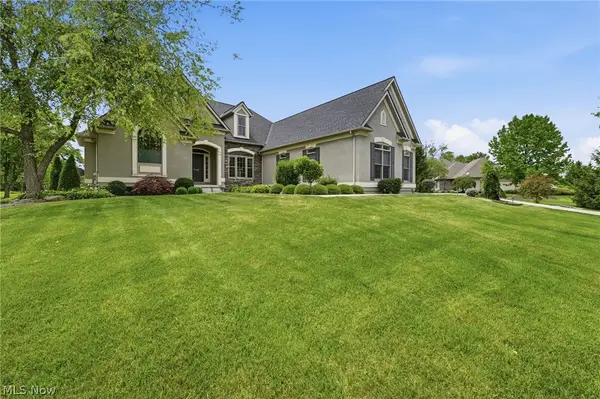 728 Pinewood Drive, Boston Heights, OH 44236