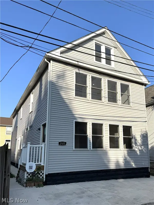 2525 Thurman Avenue, Cleveland, OH 44113