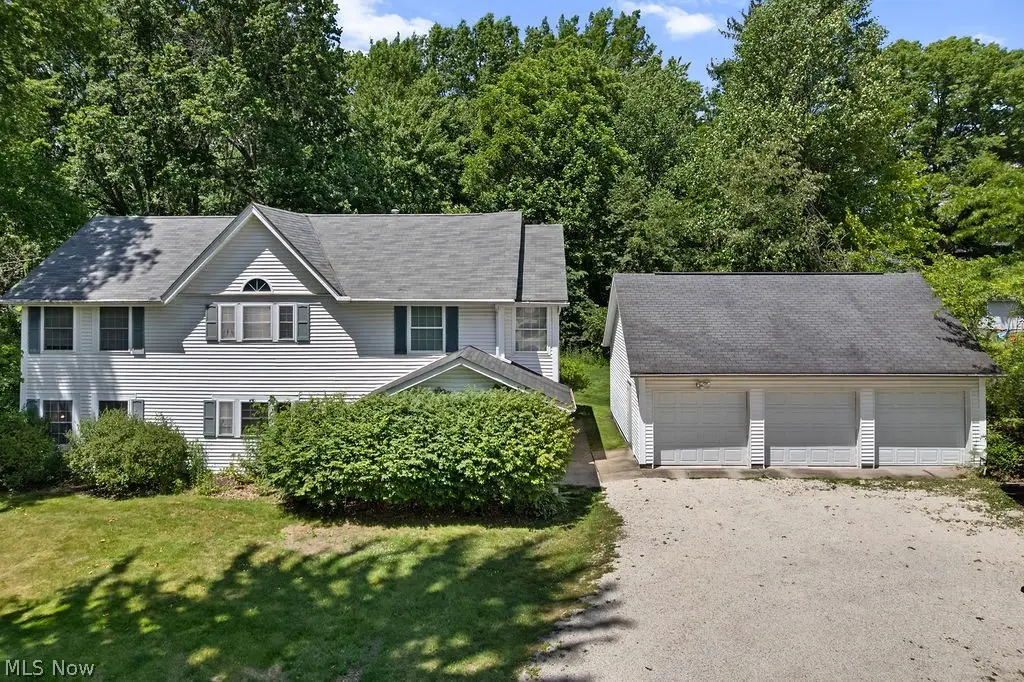 541 E Main Street, Ravenna, OH 44266 - #1