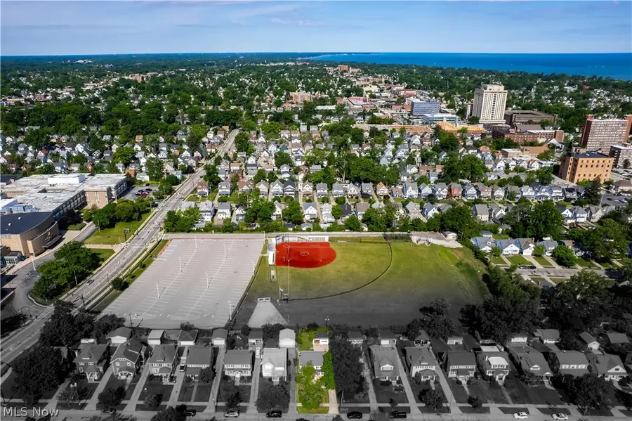 1500 Bunts Avenue, Lakewood, OH 44107 - #2