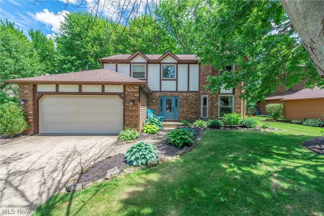 21573 Montclare Boulevard, Strongsville, OH 44149 - #1