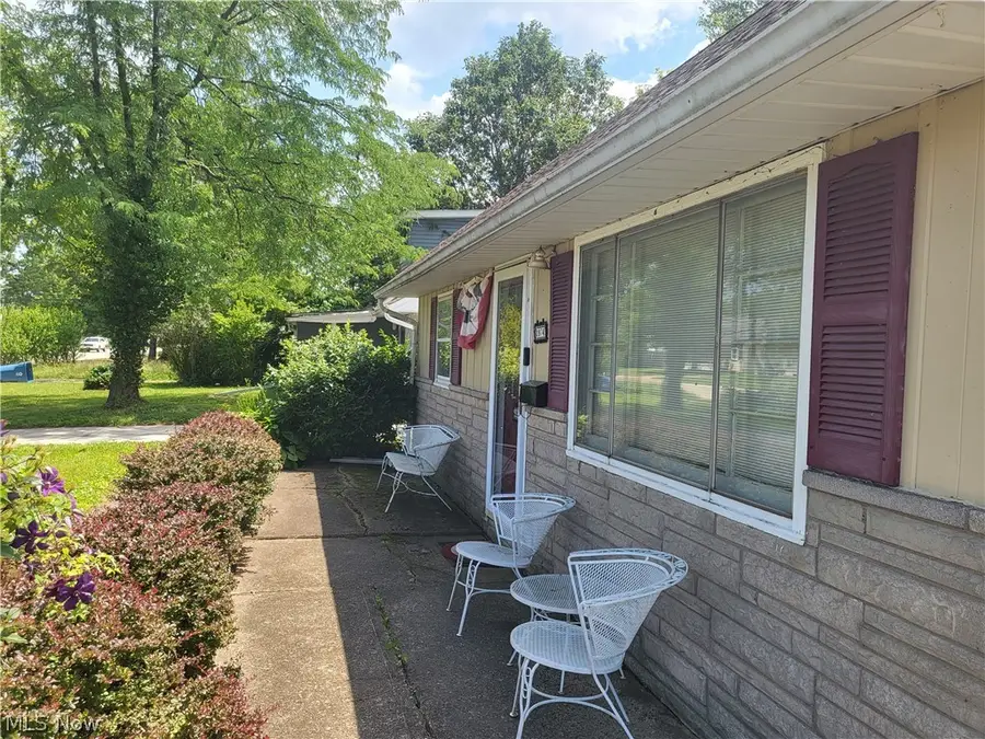 2874 Grant Street, Lorain, OH 44052 - #3