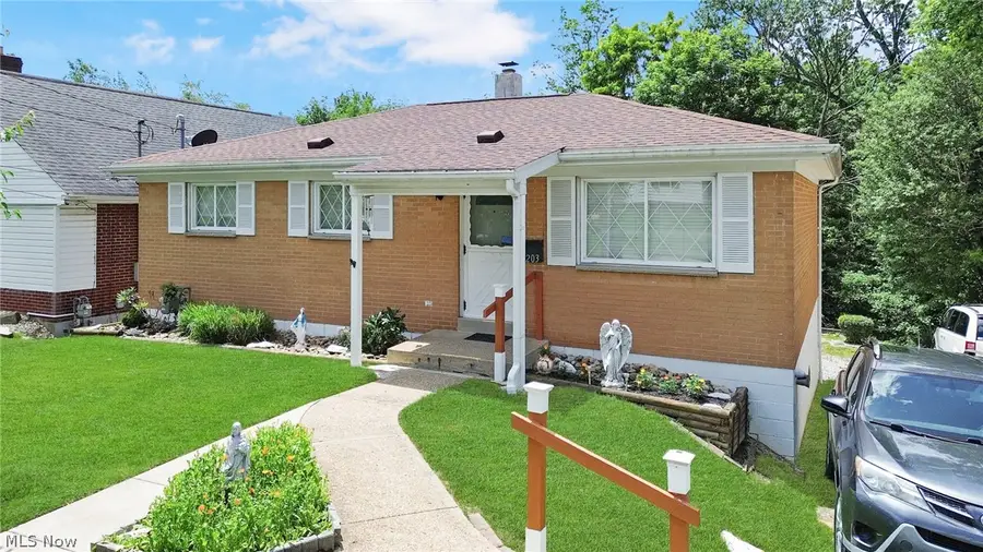 203 Opal Boulevard, Steubenville, OH 43952 - #2