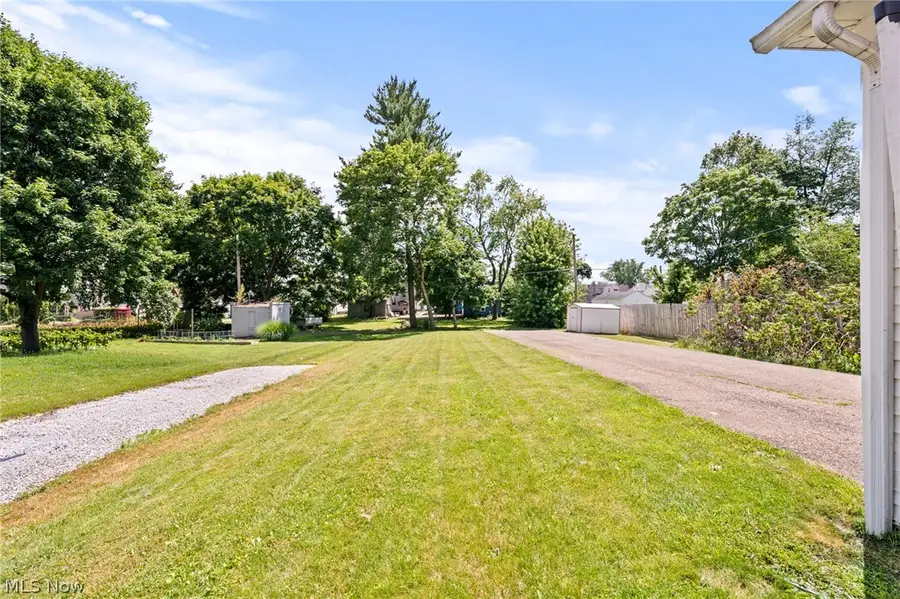 620 19th Nw Street, Canton, OH 44709 - #3