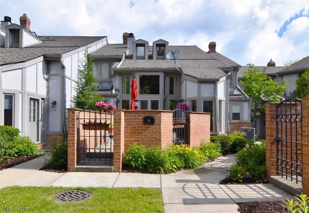 25450 Fairmount #6, Beachwood, OH 44122 - #1