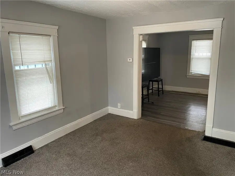 3486 E 105th Street, Cleveland, OH 44104 - #3