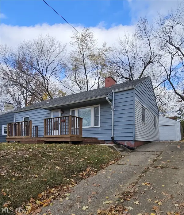 873 Kickapoo Avenue, Akron, OH 44305