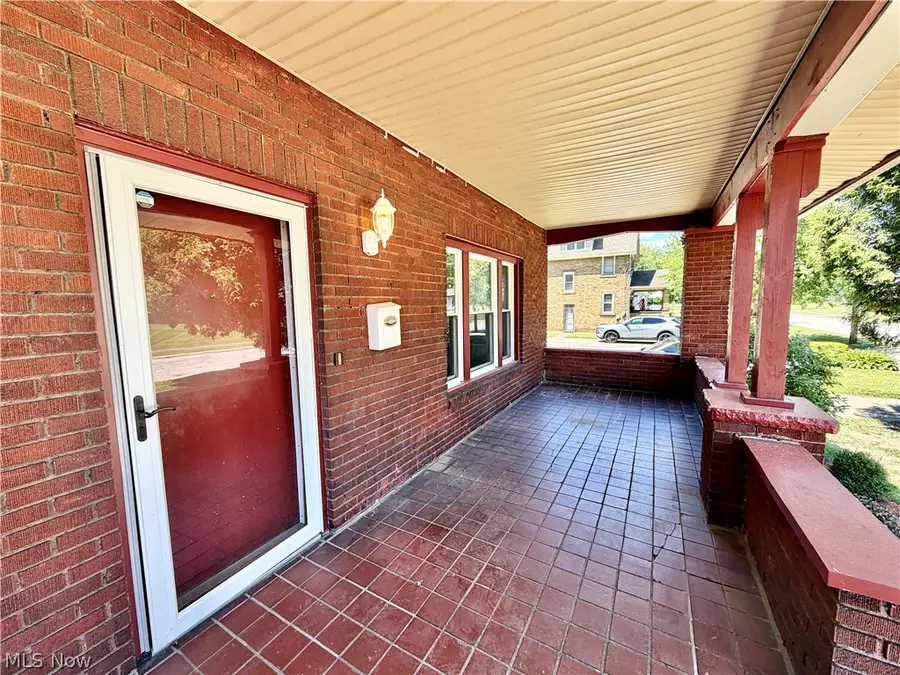 940 Katherine Avenue, Youngstown, OH 44505 - #2