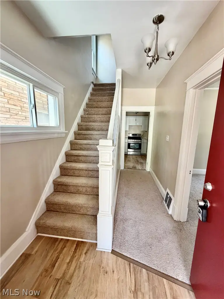 940 Katherine Avenue, Youngstown, OH 44505 - #3