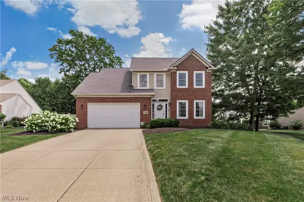 7905 Ridgetop Drive, Twinsburg, OH 44087