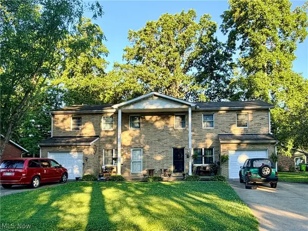 421-423 Cobblestone Ne Avenue, Alliance, OH 44601