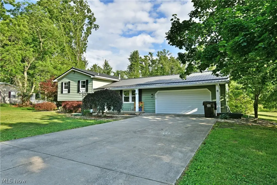 2484 Mahan Denman Road, Cortland, OH 44410 - #2