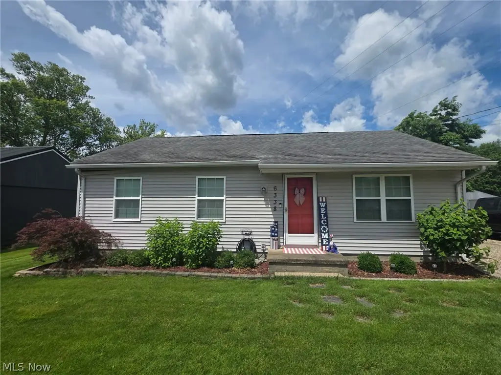 6338 S Water Street Se Extension, Uhrichsville, OH 44683 - #1