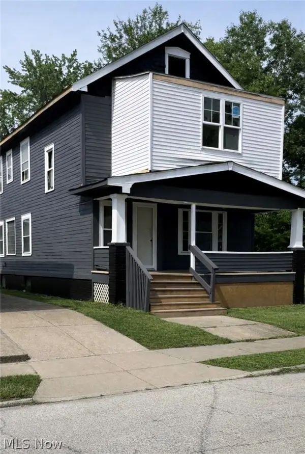 13819 Northfield Avenue, East Cleveland, OH 44112