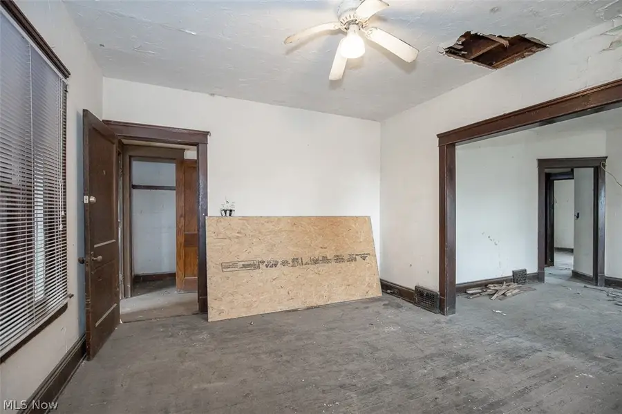 13819 Northfield Avenue, East Cleveland, OH 44112 - #3