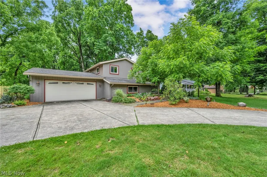 25815 Akins Road, Columbia Station, OH 44028 - #2
