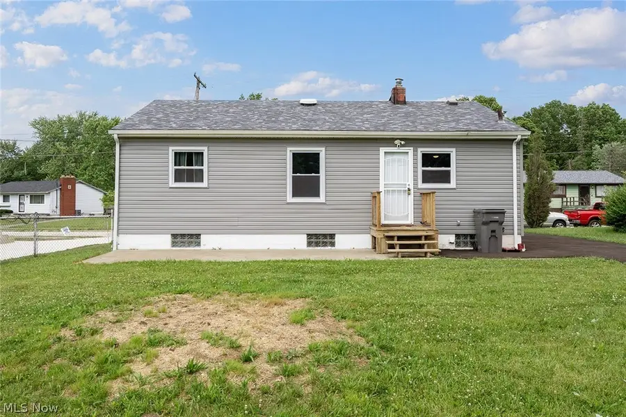 146 Greeley Lane, Youngstown, OH 44505 - #3